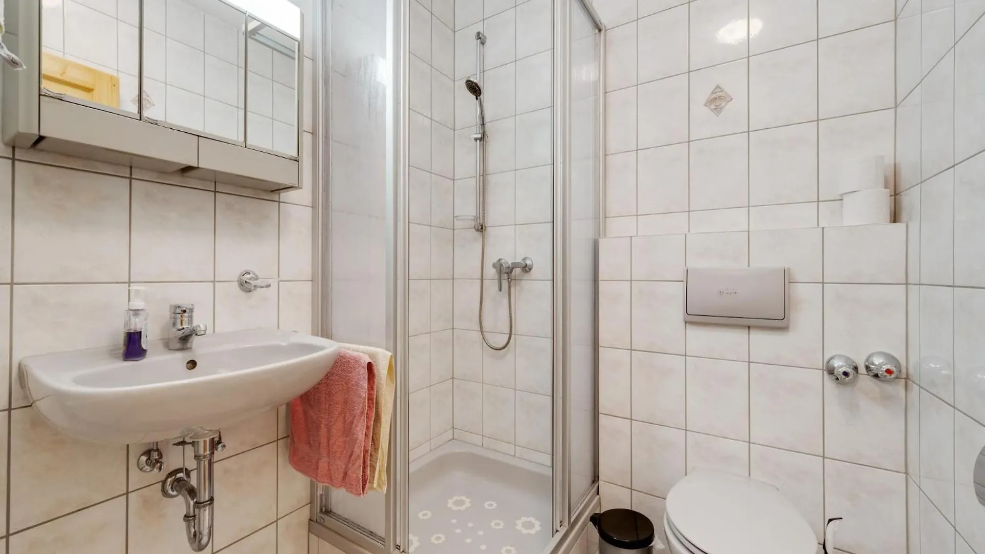 Spacious Apartment With Sauna In Schonsee Dietersdorf Germany