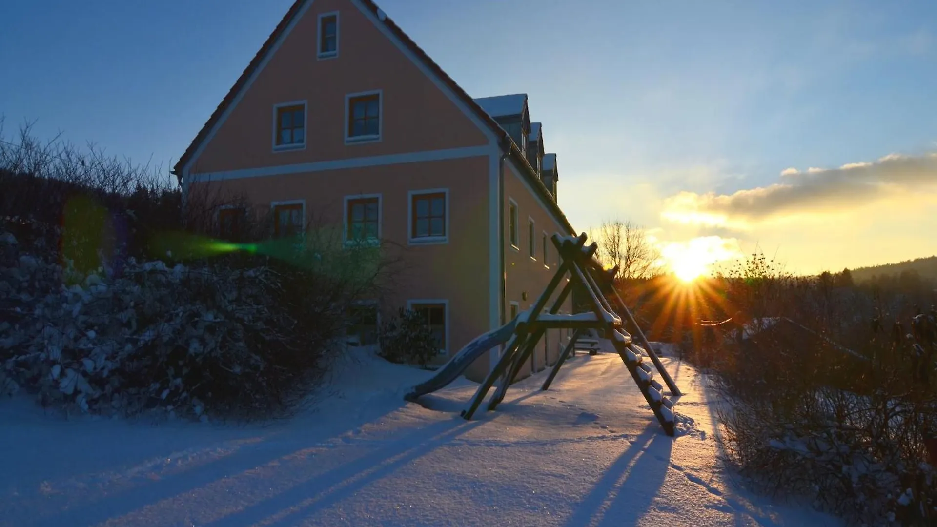 Spacious Apartment With Sauna In Schonsee Dietersdorf Germany