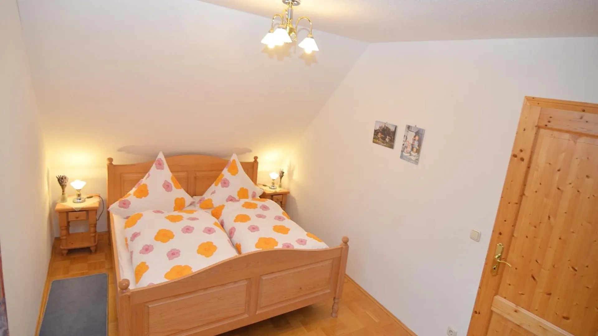 Spacious Apartment With Sauna In Schonsee Dietersdorf Germany