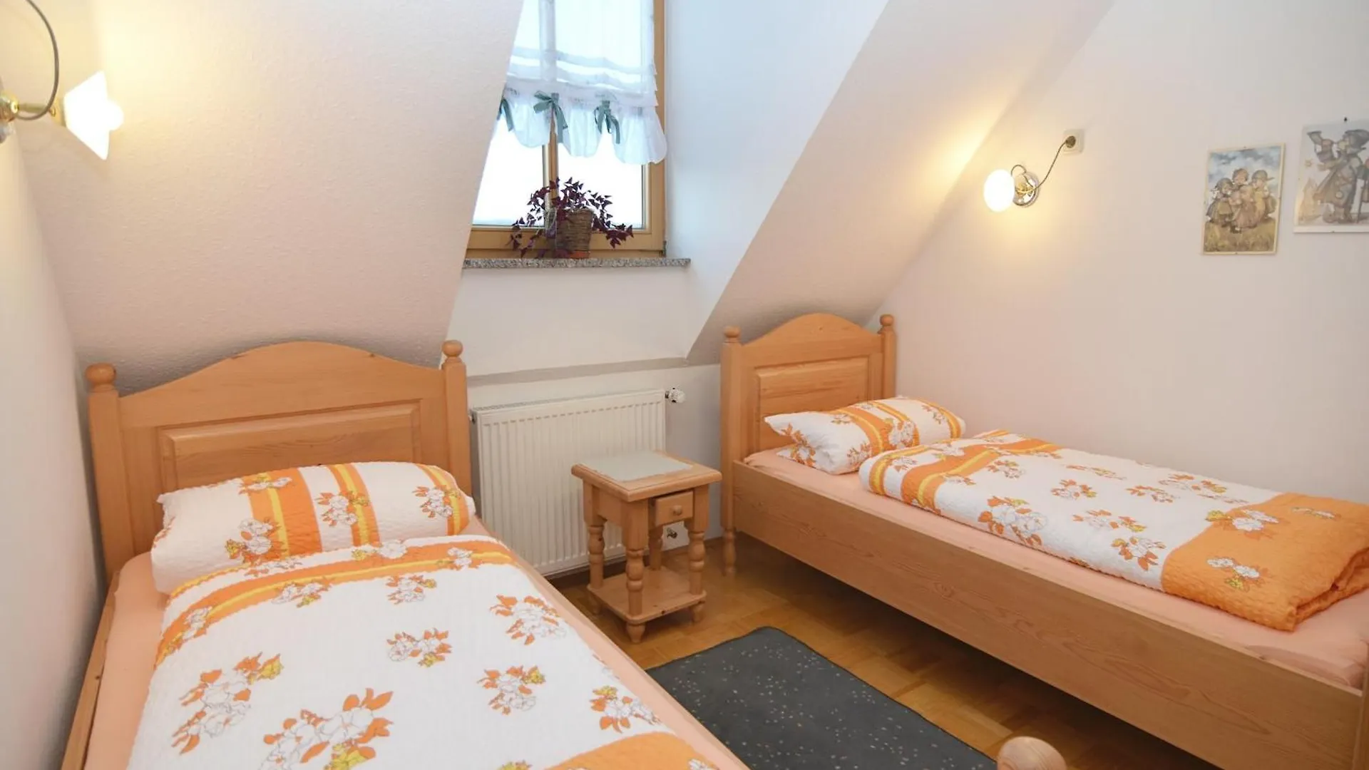 Spacious Apartment With Sauna In Schonsee Dietersdorf