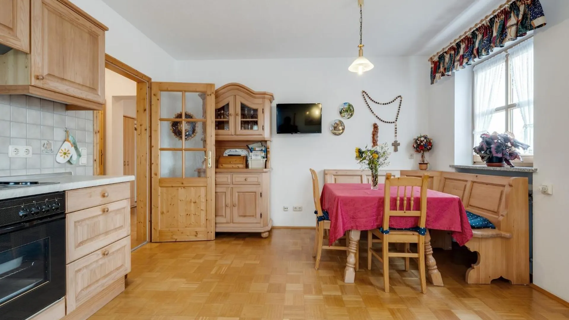 Spacious Apartment With Sauna In Schonsee Dietersdorf Germany