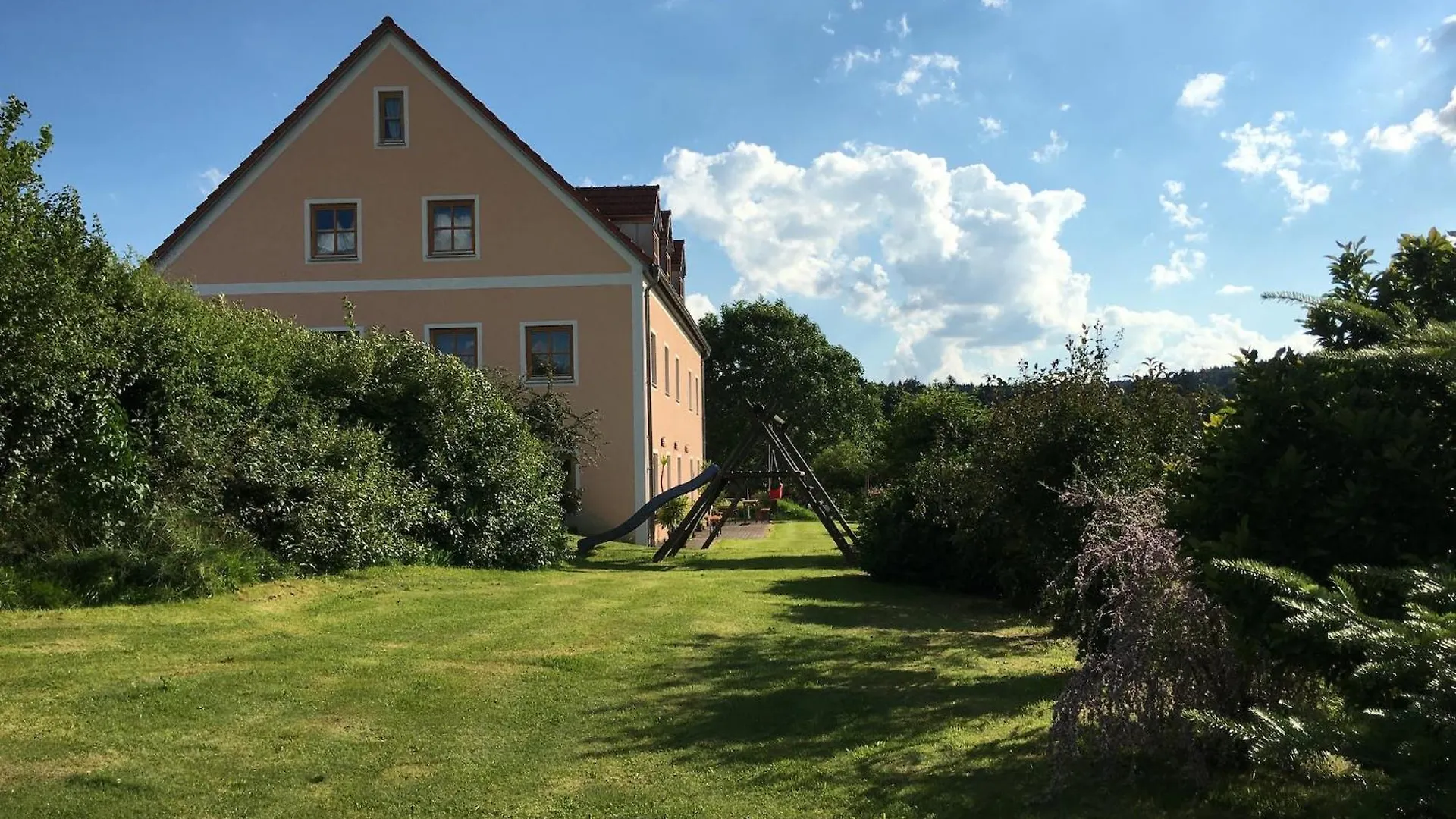 Spacious Apartment With Sauna In Schonsee Dietersdorf 0*,