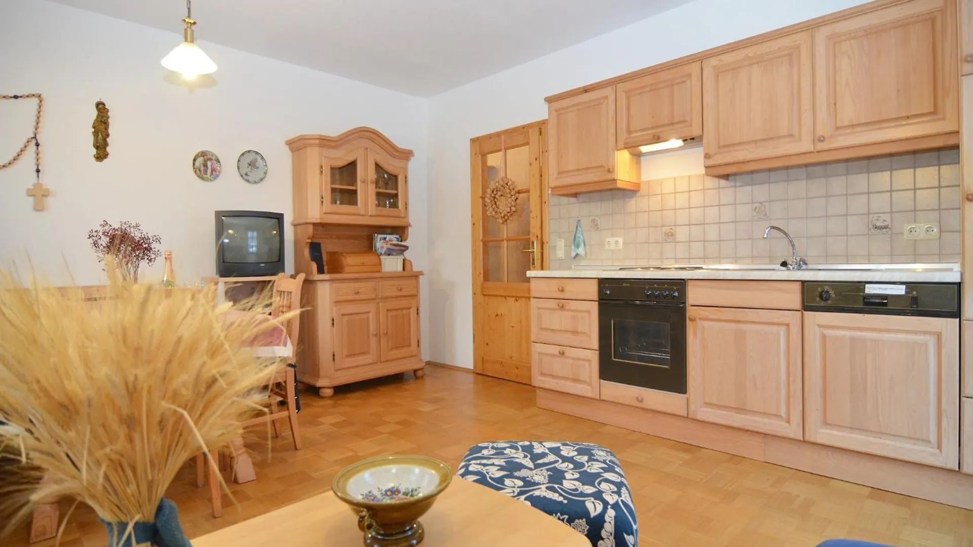 Spacious Apartment With Sauna In Schonsee Dietersdorf